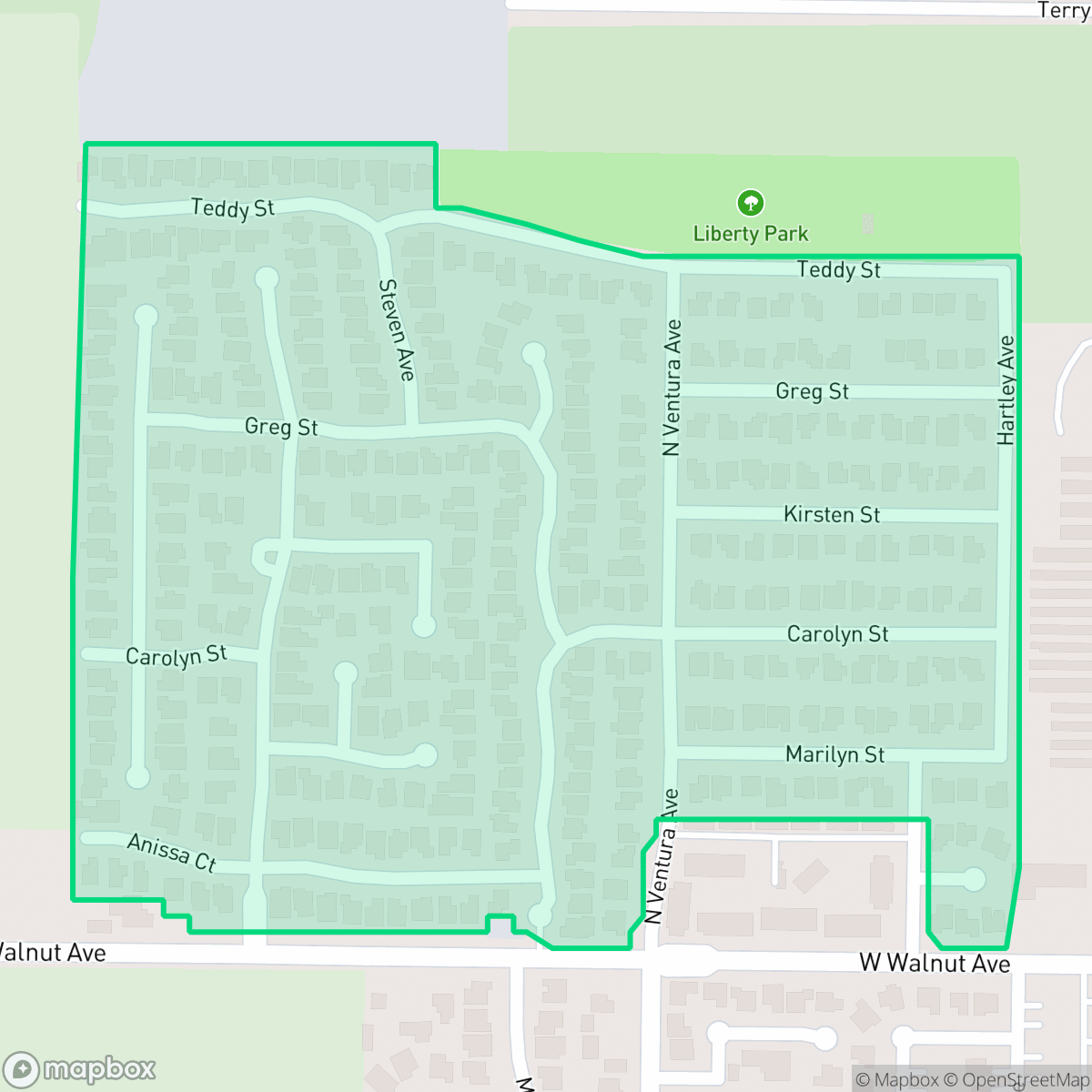 Map showing the location of Sierra Woods, Farmersville, CA